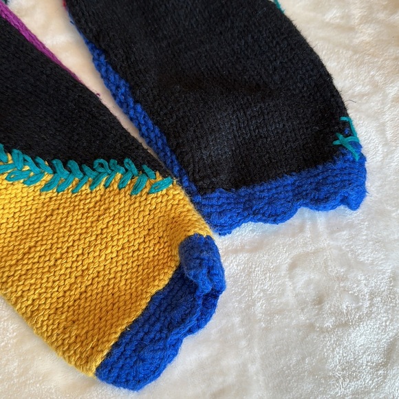 CASUAL CORNER Vintage 90s Hand Knit Patchwork Embroidered Sweater Novelty Size M - Picture 13 of 15